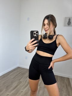 conjunto basic poliamida c/ bolso no cós - preto - Cia Praiana