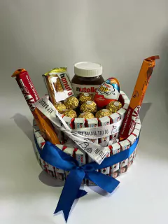 Imagem do Box PlusCake - Kinder, Nutella, KitKat e Ferrero.
