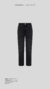 Calça Mom black na internet