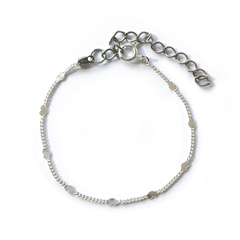 Pulseira Coraçãozinhos