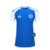 Camisa feminina do Cruzeiro, modelo I 25/26, nas cores azul e branca, com detalhes em listras e logo do time.