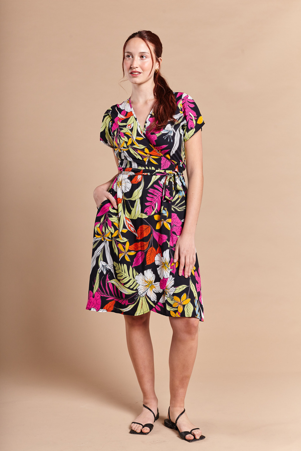 Vestido Dalia Flores thumbnail 3