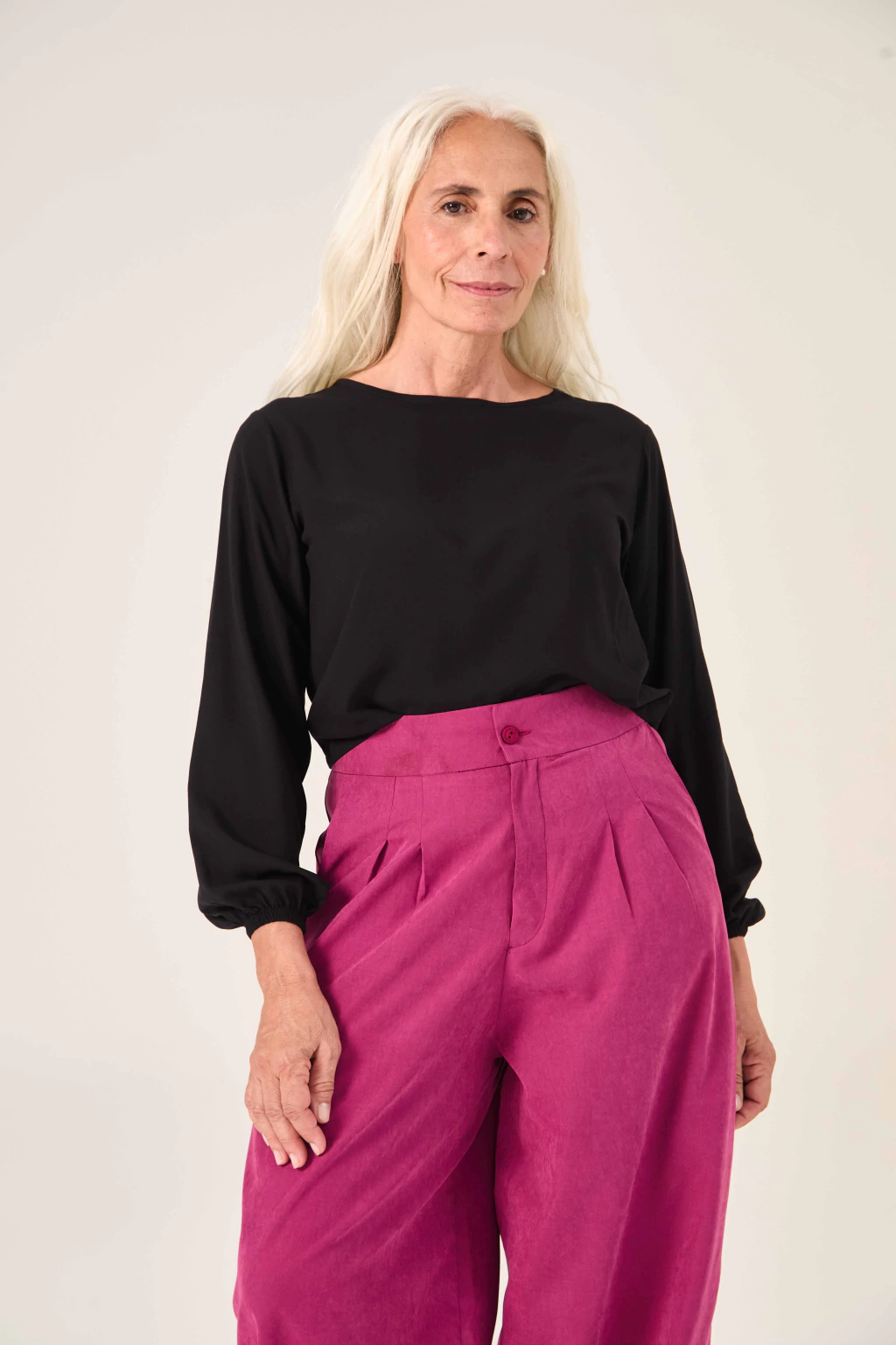 Blusa Ojal Negra