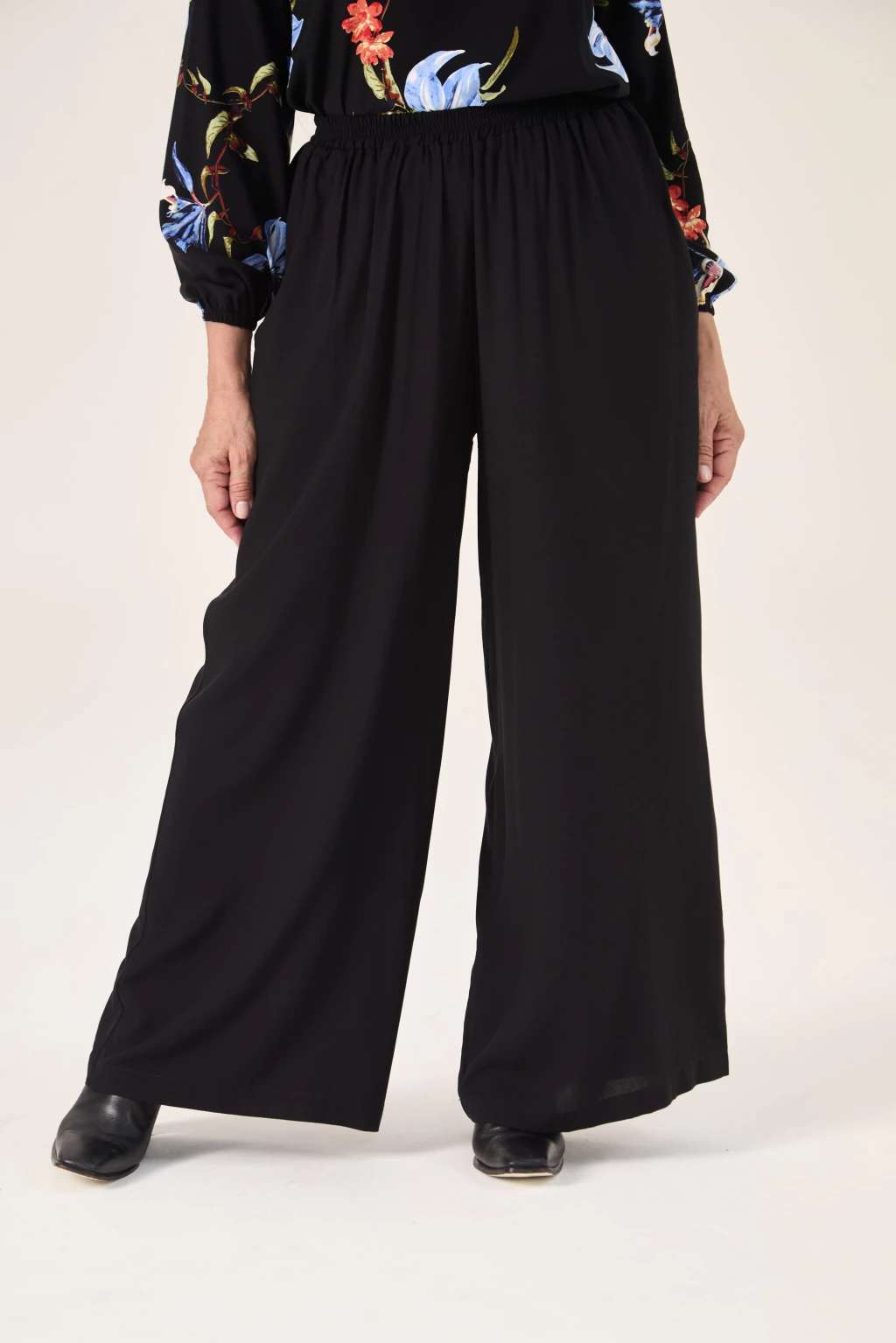 Pantalon Ritmo Largo Negro