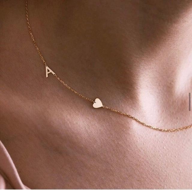 CHOKER INITIAL + HEART