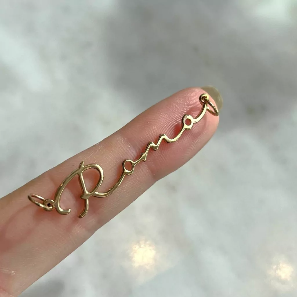 DIJE NOMBRE GOLD