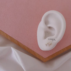Ear Cuff Coração Zircônia Folheado á Ouro na internet