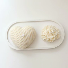 Kit 2 Velas Aromáticas Coração e Flor | Aroma Perenne e Cerejeira com Coconut | Decoração e presente na internet