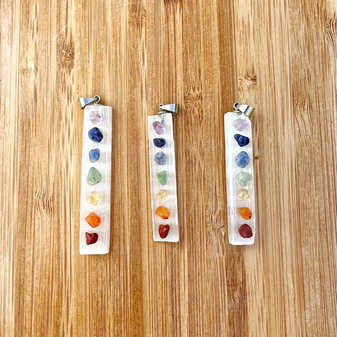 Pingente cristal selenita 7 chakras