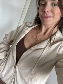 Corta Vento - Bege - loja online