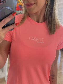 Camiseta Lasfitt Dry - Salmão na internet