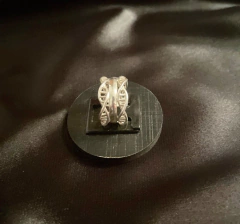 Anel Histona Magnífica