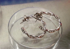 Brinco Argola DNA maxi prateado