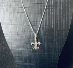 Pingente/berloque Flor de Lis (Letras) - comprar online