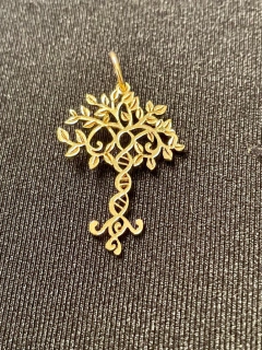 Pingente Árvore de Rosalind Franklin dourado na internet