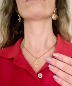 Pingente/Berloque DNA 2D dourado - loja online