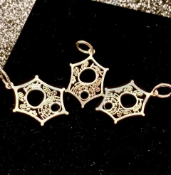 Pingente/Berloque Célula Vegetal Mini prateado na internet