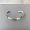 Bracelete Metal Trabalhado Banhado a Prata - comprar online