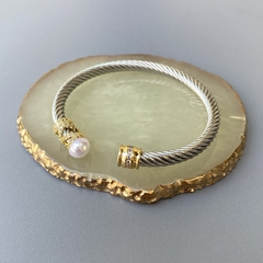 Bracelete Torcido Duplo Esfera Pérola Cravejado Banho Misto Duo - comprar online