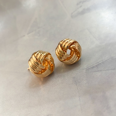 Brinco Nó Entrelaçãdo Banhado a Ouro - comprar online