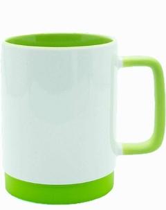 Caneca Branca com Alça Soft e Base Silicone Interior Verde - 325ml