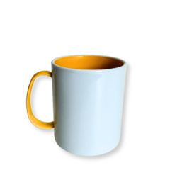 Caneca polímero com alça e interior amarelo ovo