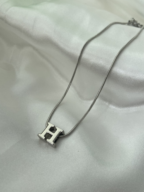 Colar de Inicial Silver