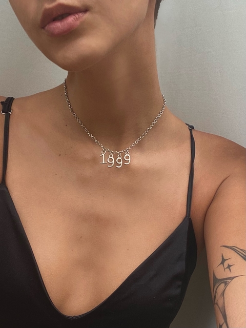 Chocker Years Silver (ADICIONE O ANO NAS OBSERVAÇÕES)