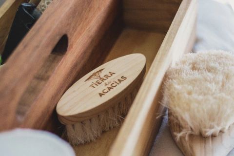Cepillo corporal ovalado Tierra de Acacias