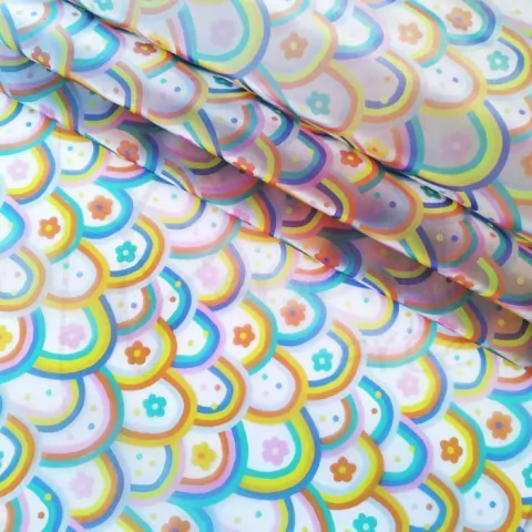 Plástico Translucido 0.40 - Arco-íris Encantado