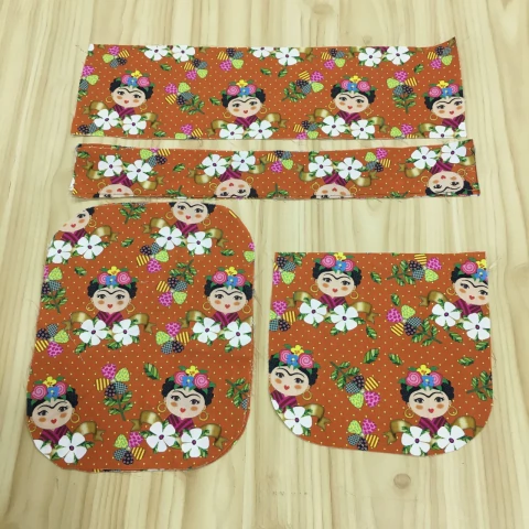 Recorte - Mini Shoulder Bag 342 - Frida Fundo Laranja