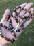 Imagem do Pulseira de rodonita em cascalho - equilíbrio emocional