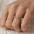 #FLASH - Par de alianças Beijoca | Prata 950 folheadas a ouro rosé 18K - Macchi | Alianças para todas as formas de amor