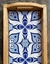 Bandeja de Madeira Com Azulejo Decorado Grande