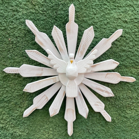Mandala/ Resplendor Divino Espirito Santo em Madeira Branca 70cm