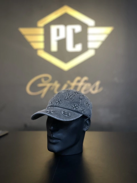 Boné Louis Vuitton Jeans