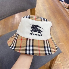 Bucket Burberry