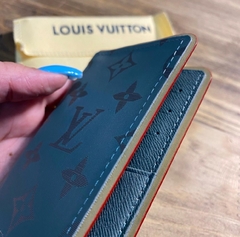 Carteira Louis Vuitton - comprar online