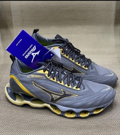 Mizuno Wave Prophecy 11