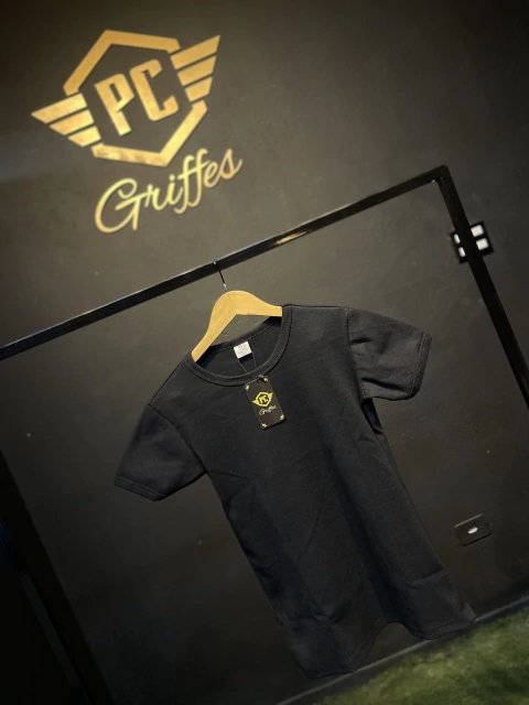 CAMISETA CANELADA PRETA