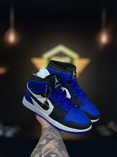 Tênis Nike Jordan Mid