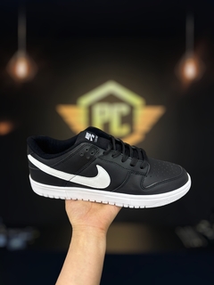 Tênis Nike SB Dunk Low