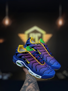 Tênis Nike TN