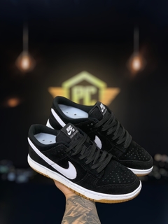 Tênis Nike SB Dunk Low