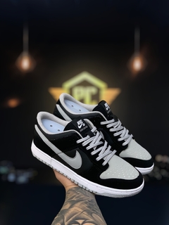 Tênis Nike SB Dunk Low