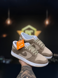 Tênis Nike SB Dunk Low