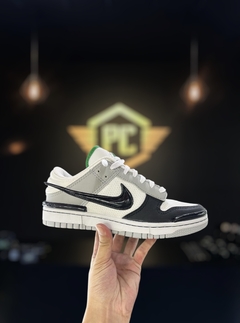 Tênis Nike SB Dunk Low