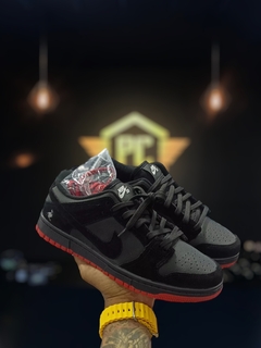 Tênis Nike SB Dunk Low