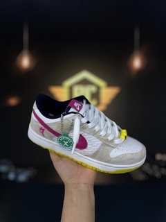 Tênis Nike SB Dunk Low