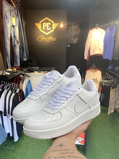 Tênis Nike Air Force